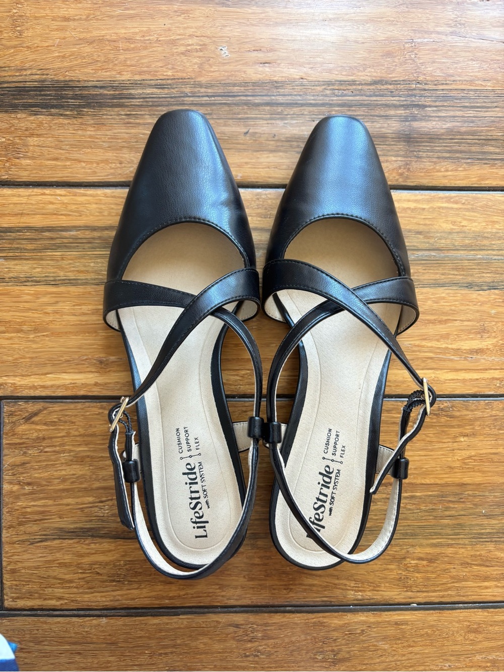 Black Pointed Almond Toe Size 6W 6 Wide Slingback Kitten Heel Flats LifeStride